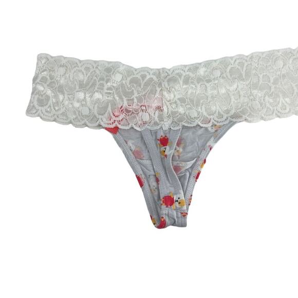 Splendies Devious Dog White Lace Waist Thong Panty Womens Size Small - Picture 5 of 6